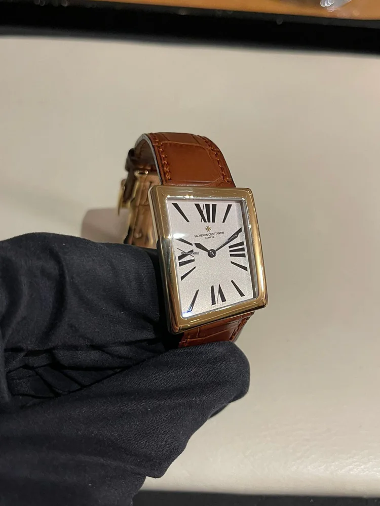 Vacheron Constantin 1972 Asymmetric 37010